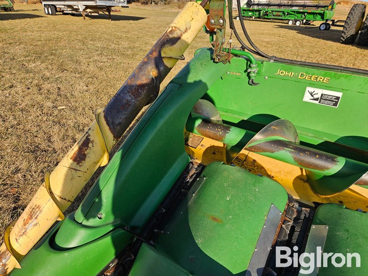 2008-john-deere-608c-image-16