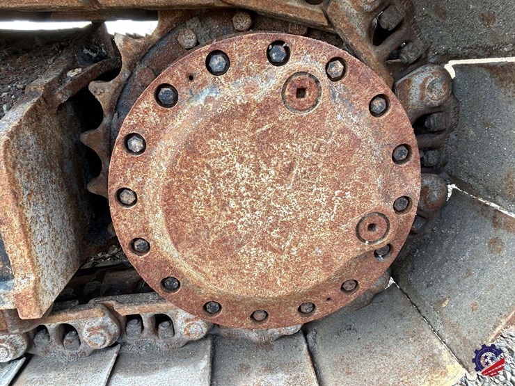 2017-caterpillar-318fl-image-56