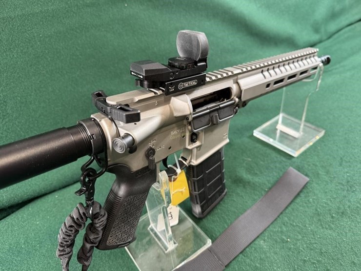 cmmg-mdl.mk4-banshee-5.56-ar-pistol-image-3