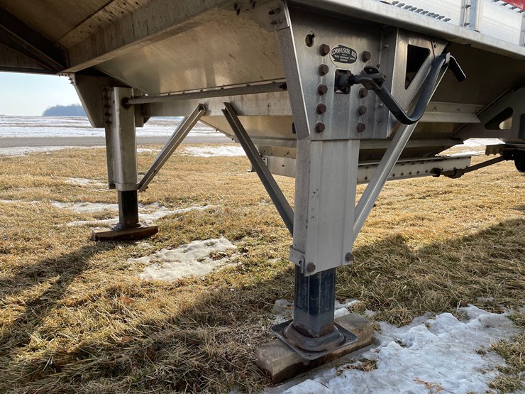 tag-#249,-2021-cornhusker-800-42'x96'-hopper-trailer-image-5