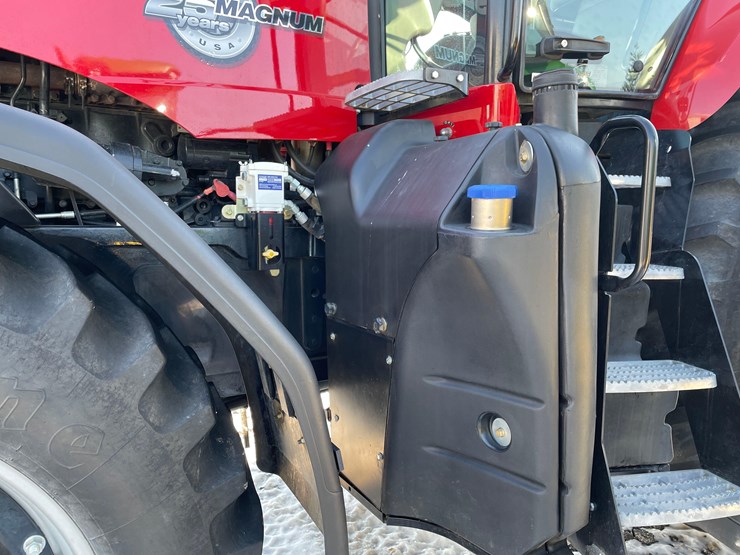 2013-case-ih-magnum-235-image-5
