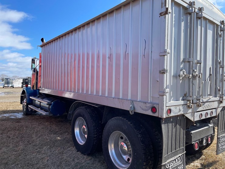 1996-western-star-4900-image-10