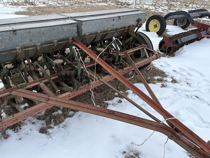 case-8'-grain-drill-image-8