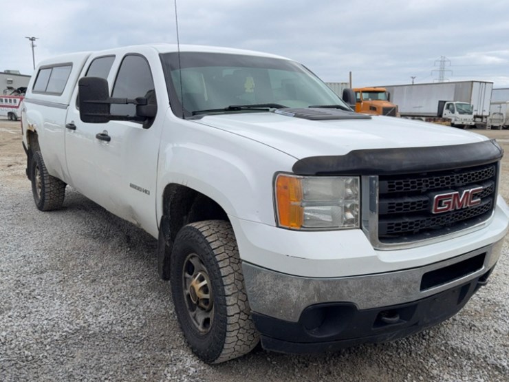 2014-gmc-2500-image-2