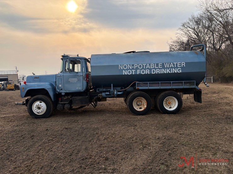 mack-rs686lst-image-6