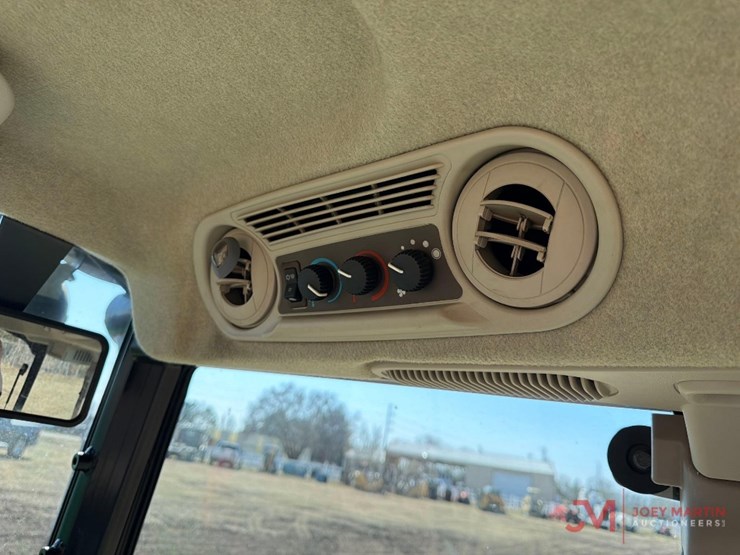 john-deere-6120e-image-22