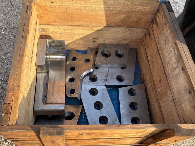 #2760-•-2018-shearcore-fortress-sf75r-rotating-shear-image-5