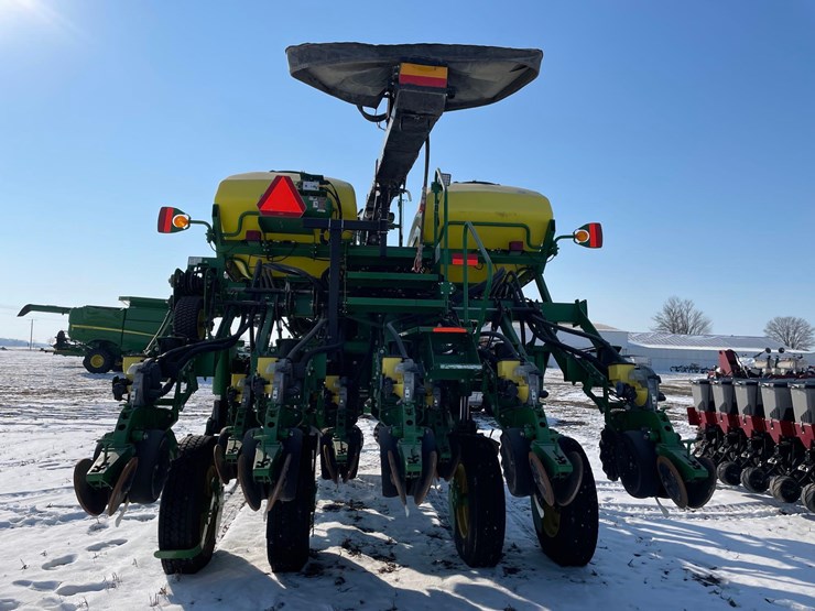 john-deere-1790-ccs-image-9