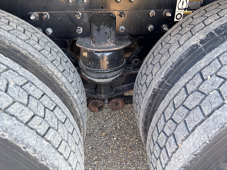 #250-•-2024-kenworth-t880-dump-truck-|-title-delay-image-7