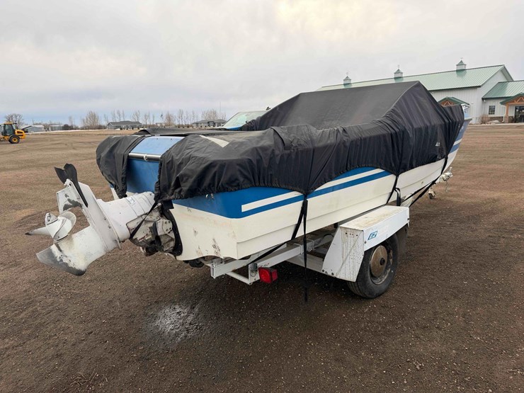 1977-larson-sport-boat-image-5