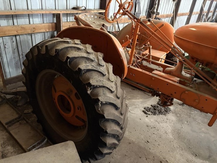 allis-chalmers-wc-tractor-image-4