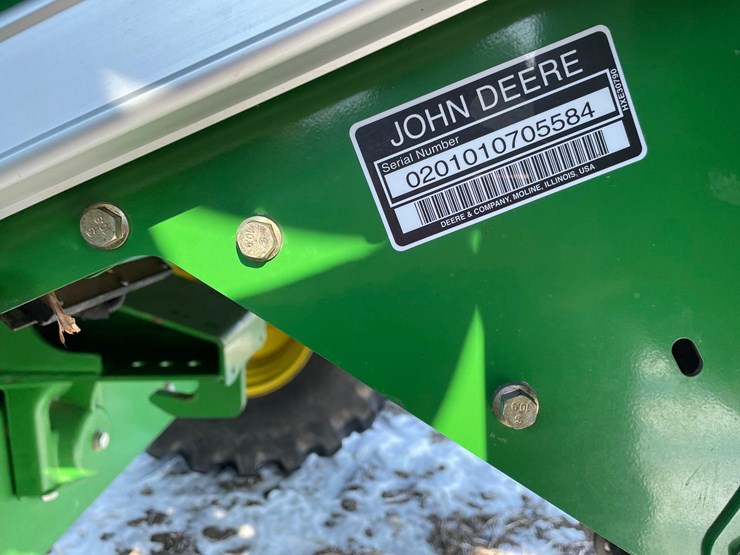 2013-john-deere-660-image-9