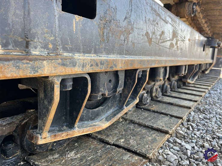 2018-caterpillar-326fl-image-22