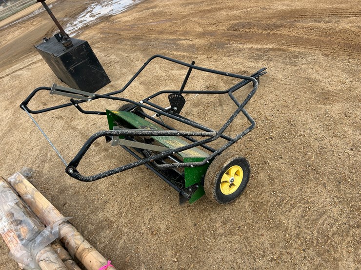 john-deere-la-image-2