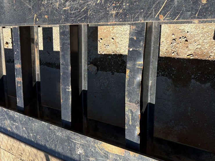 2023-fontaine-lowboy-image-47