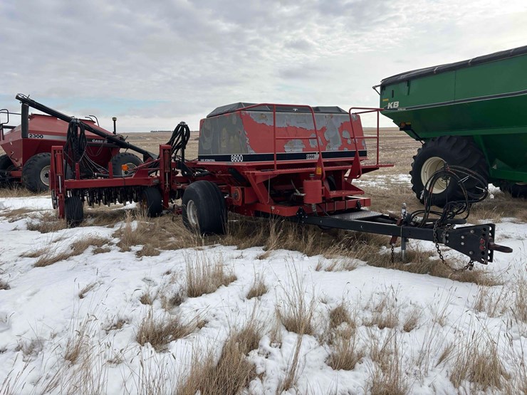 ji-case-8600-drill-image-3