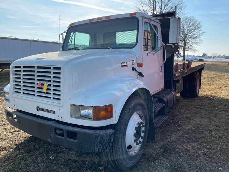 2000-case-ih-4700-image-1