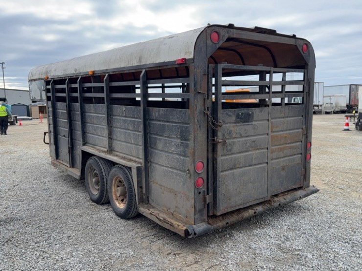 16'-gooseneck-livestock-trailer,-tandem-axle-image-17