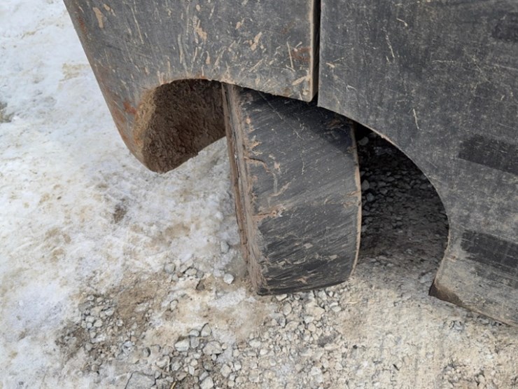 hyster-model-80,-sn#-255464-fork-lift,-lp-cushion-tire-3-mast-42"-forks-9550lb-cap-2082hrs-image-22