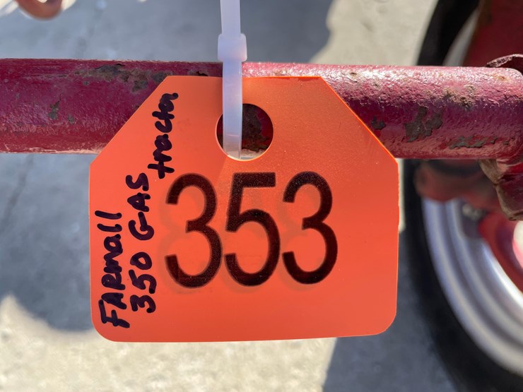 tag-#353,-farmall-130-tractor-image-2