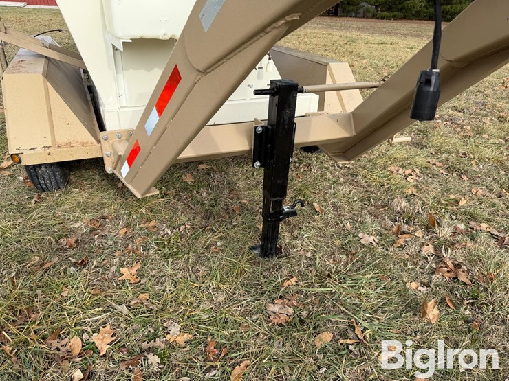 2013-unverferth-3750-image-15