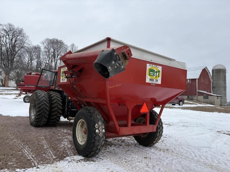 bradford-528-image-4