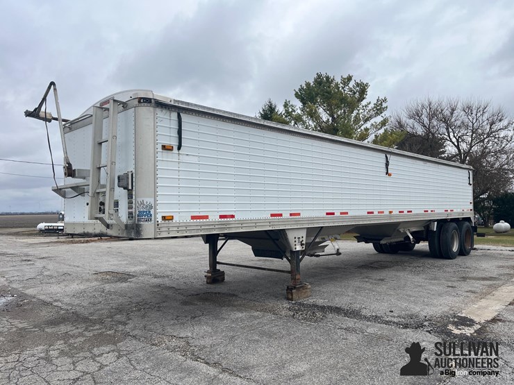 2009-timpte-super-hopper-image-1