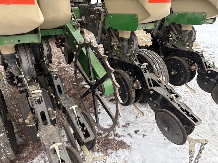 great-plains-yp425a-image-6