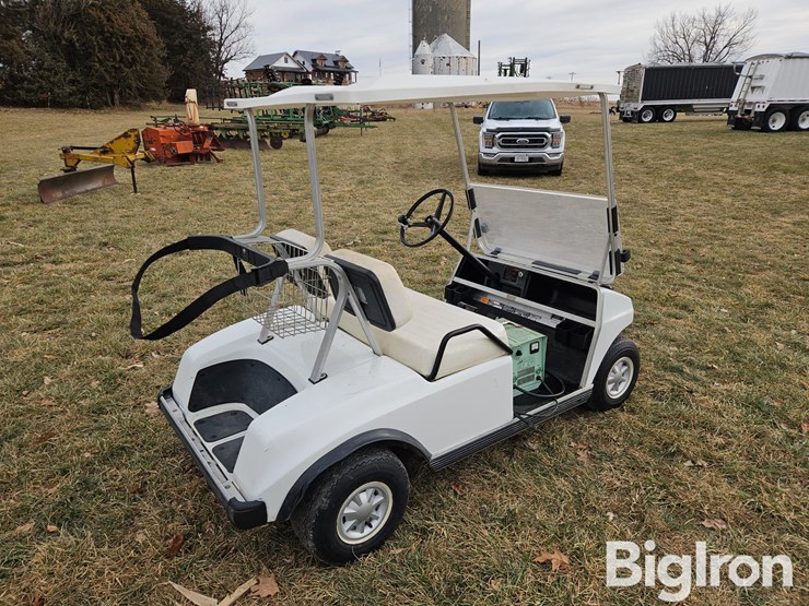 club-car-golf-cart-image-5