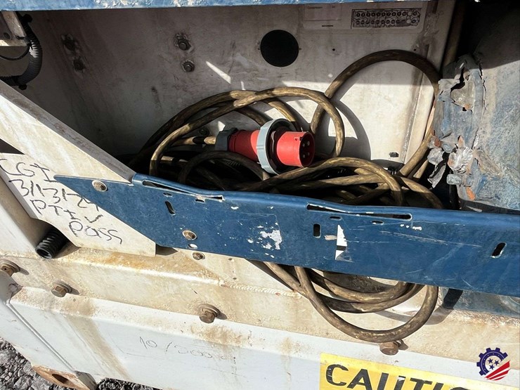 2009-triton-40’-reefer-container-image-7