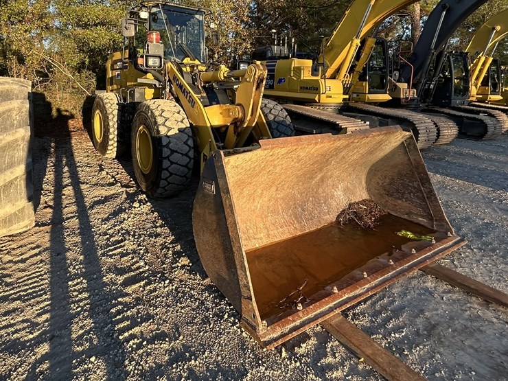 2023-komatsu-wa270-8-image-3