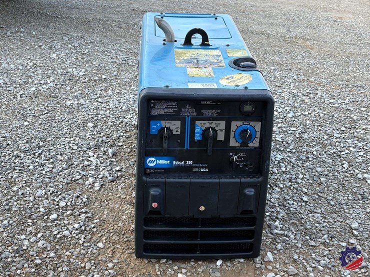 miller-bobcat-250-welder-/-generator-image-6