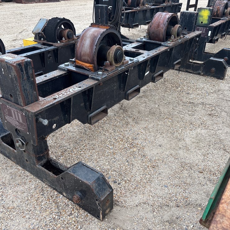 #3538 • PIPE ROLLER