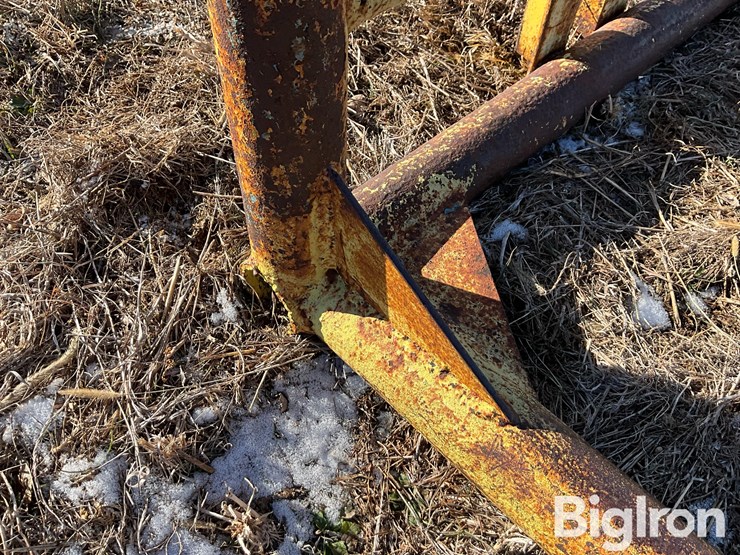 3-pt-heavy-duty-bale-carrier-image-20