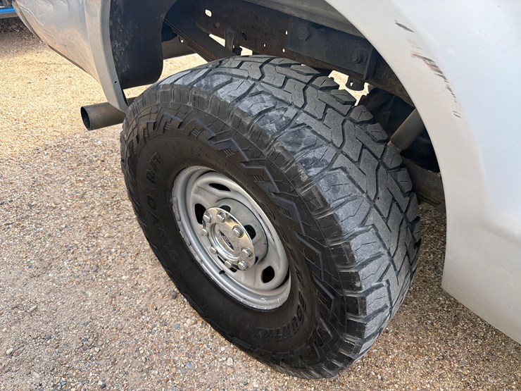 2006-ford-f250-image-11