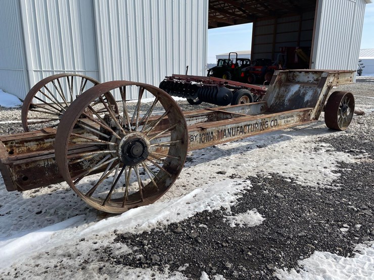 tag-#281,-antique-steel-wheel-implement-hauler-(made-in-iowa)-image-9