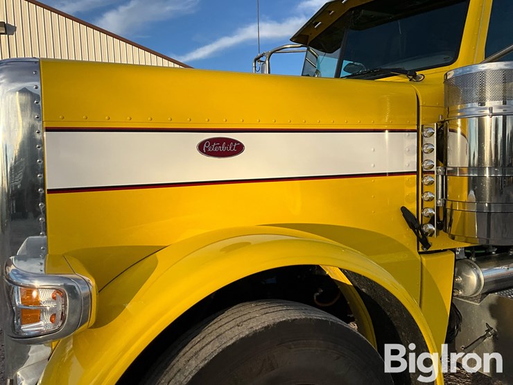 2024-peterbilt-389-image-14
