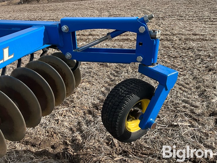 2016-landoll-7431-29-image-14