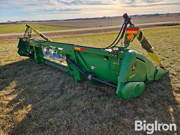 2008-john-deere-608c-image-5