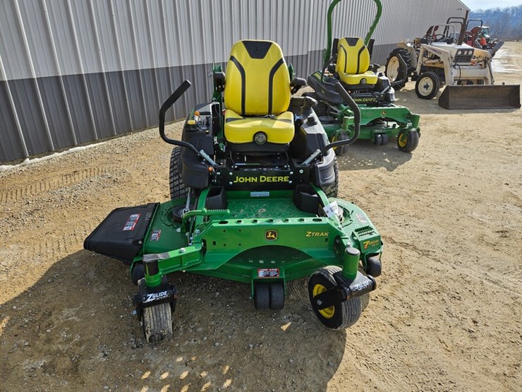 2021-john-deere-z960m-image-8