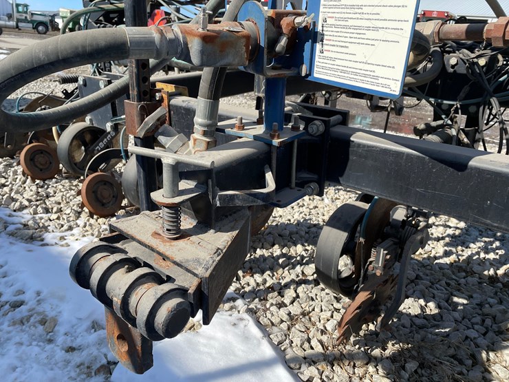 tag-#422,-45'-yetter-high-speed,-nh3-bar-image-14