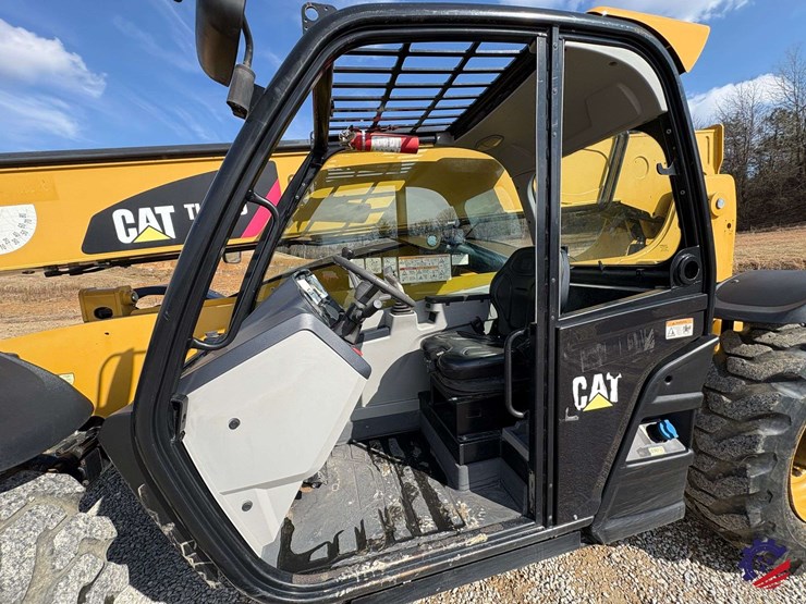 2019-caterpillar-tl642d-image-46