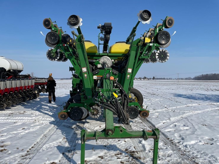 john-deere-1790-ccs-image-14