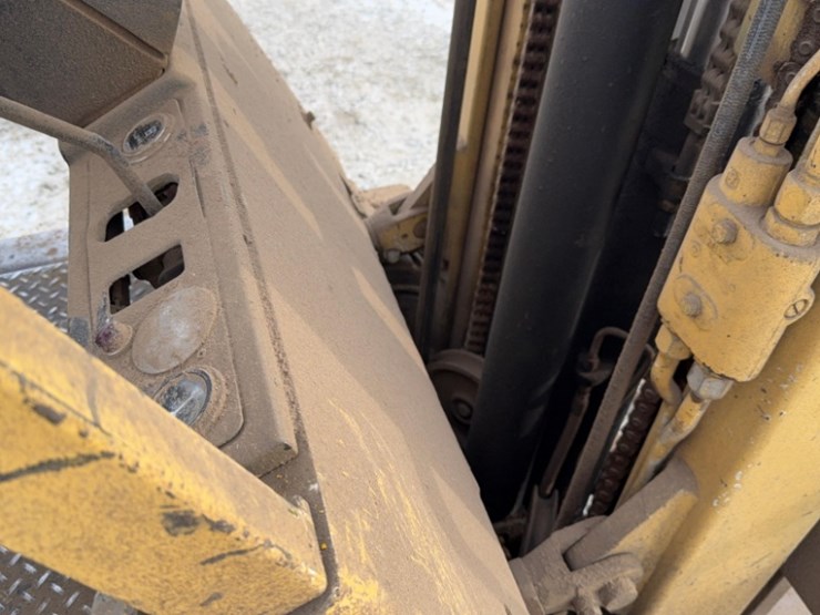 hyster-model-80,-sn#-255464-fork-lift,-lp-cushion-tire-3-mast-42"-forks-9550lb-cap-2082hrs-image-21