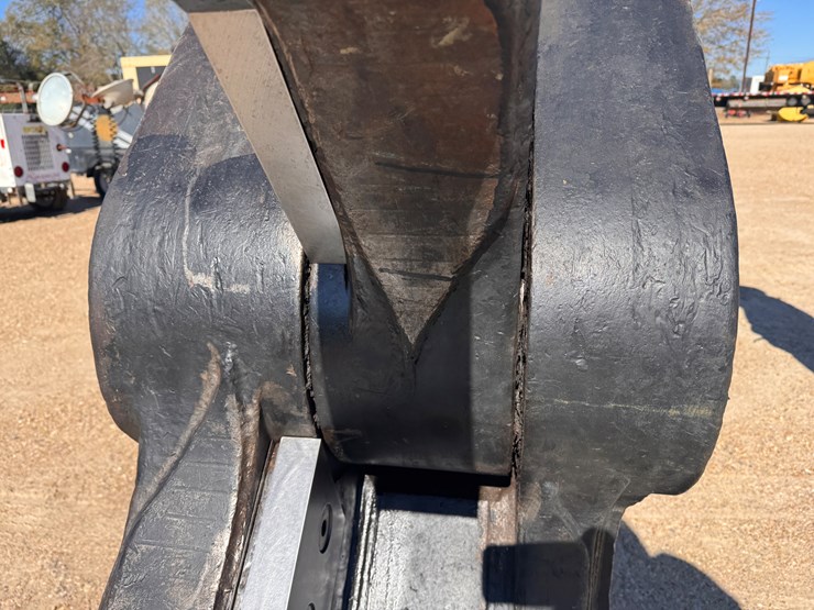 #2760-•-2018-shearcore-fortress-sf75r-rotating-shear-image-15