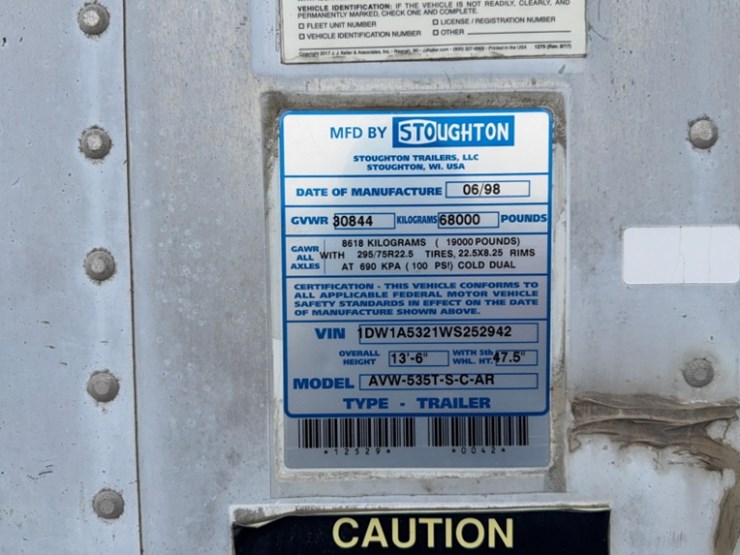 stoughton-model-avw-335t.s-car,-sn#-idwia5321w5252942-box-trailer-image-4