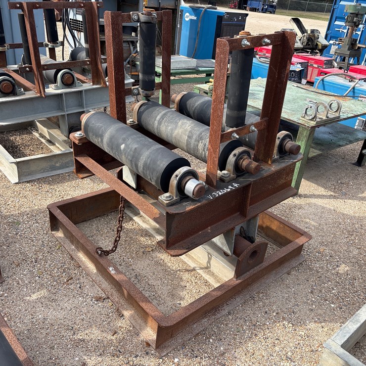 #3498 • PIPE ROLLER