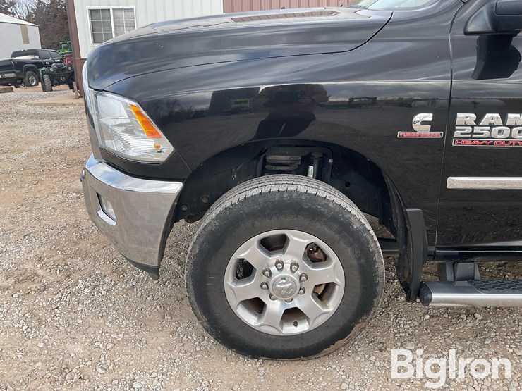 2016-ram-2500-hd-image-10