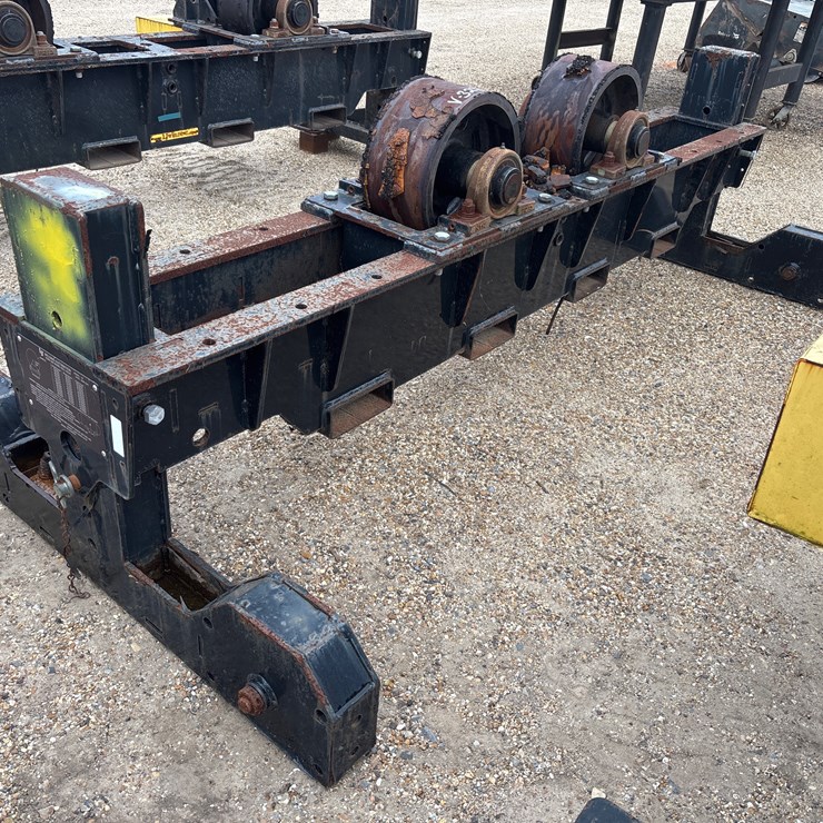 #3535 • PIPE ROLLER