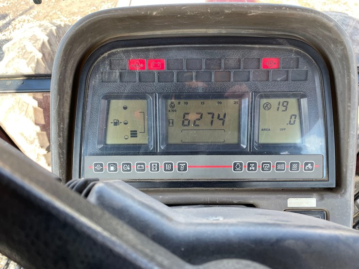 tag-#460,-2006-case-mxm-120-mfwd-tractor-image-24